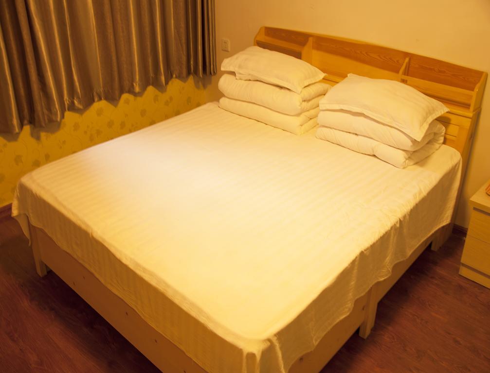 798 International Youth Hostel Jinan Oda fotoğraf
