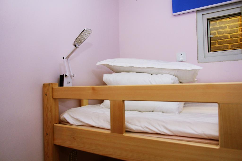 798 International Youth Hostel Jinan Oda fotoğraf